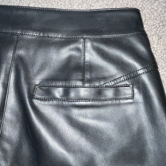 WE THE FREE UPTOWN BLACK VEGAN LEATHER HIGH RISE SLIM FLARE PANTS TROUSERS EUC 4 - Picture 8 of 14